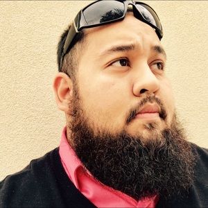 Meet your Posher, Javier